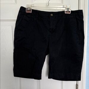 Old Navy Women's Black Bermudas